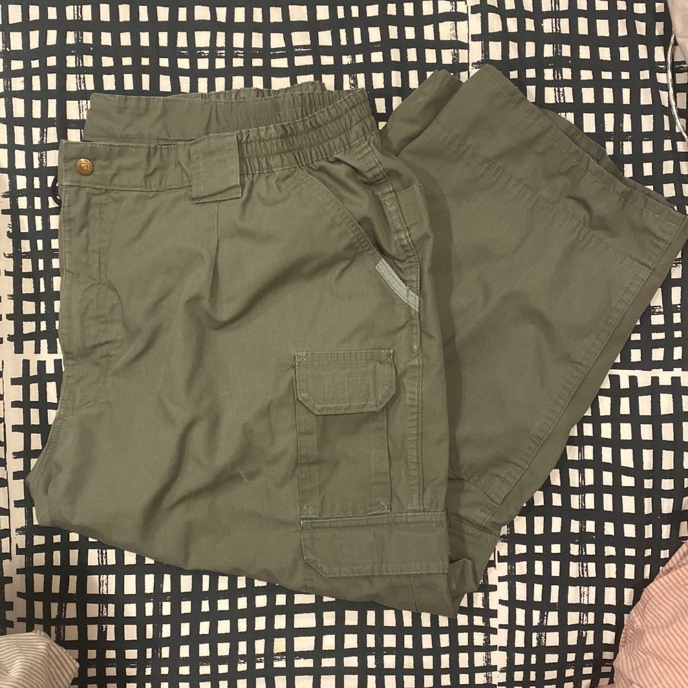 Army green PROPPER SIZE 46 tactical cargo pants,